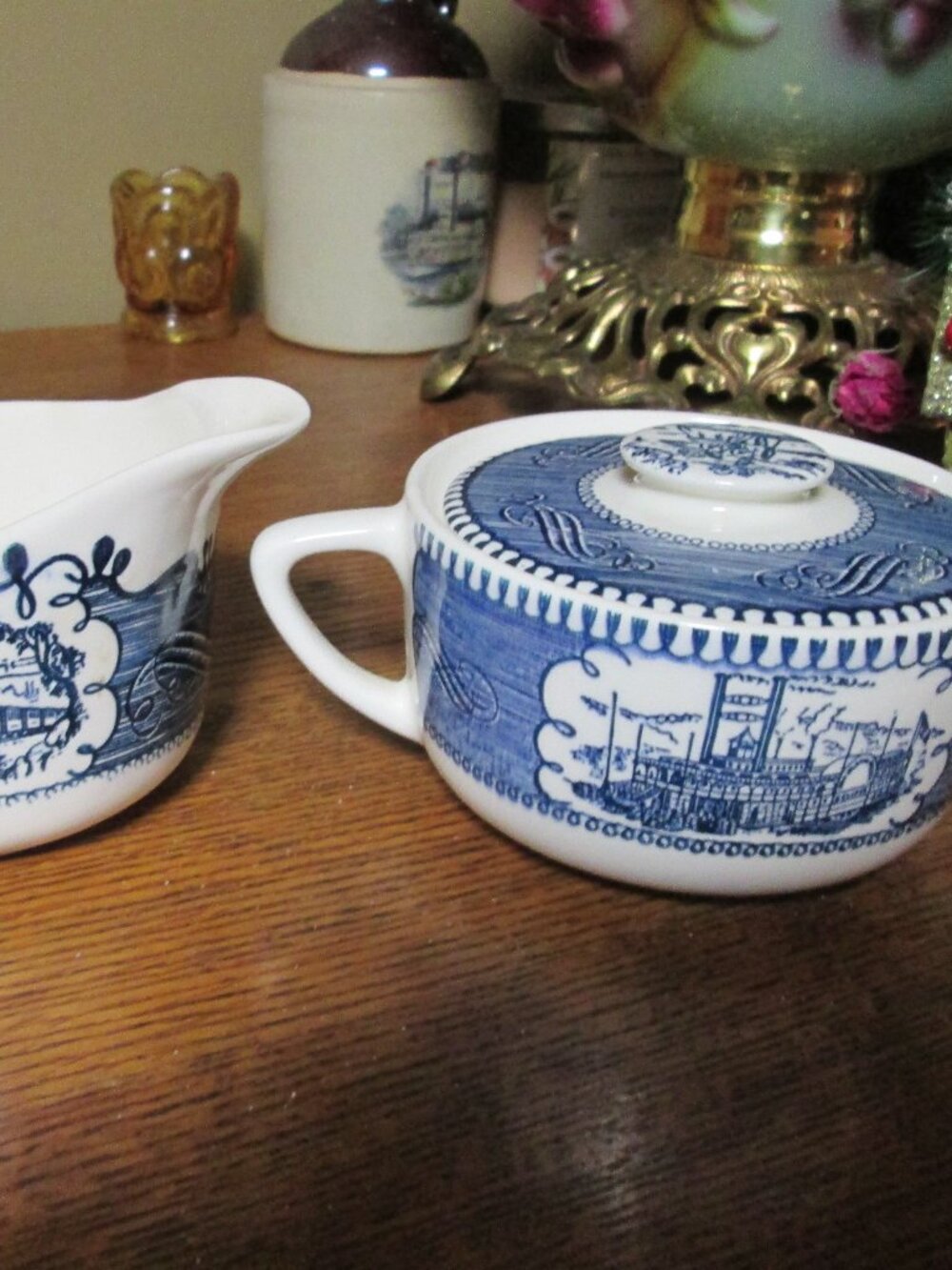 vtg royal currier ives sugar creamr  very good shape cottage core Americana